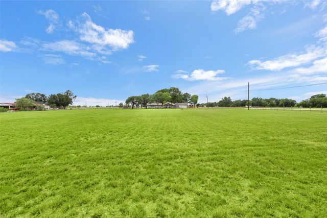 6754 Raymond, Kaufman, TX 75142