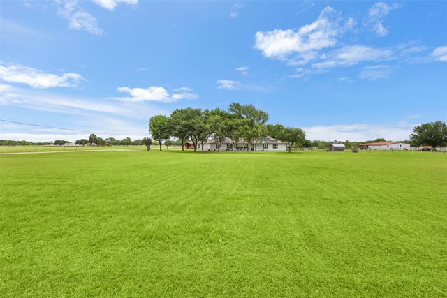 6754 Raymond, Kaufman, TX 75142
