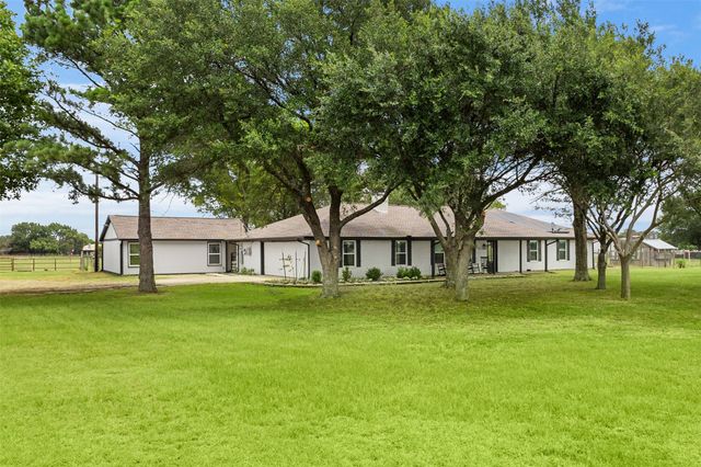 6754 Raymond, Kaufman, TX 75142