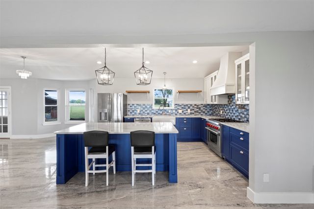 6754 Raymond, Kaufman, TX 75142