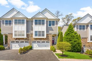 22 Hidden Ridge Court, Scarsdale, NY 10583
