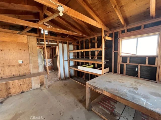 2674 Chapton Lane, Landers, CA 92285