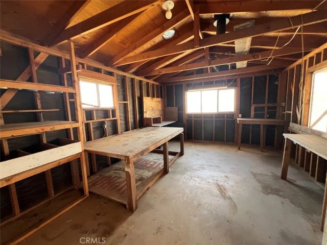 2674 Chapton Lane, Landers, CA 92285