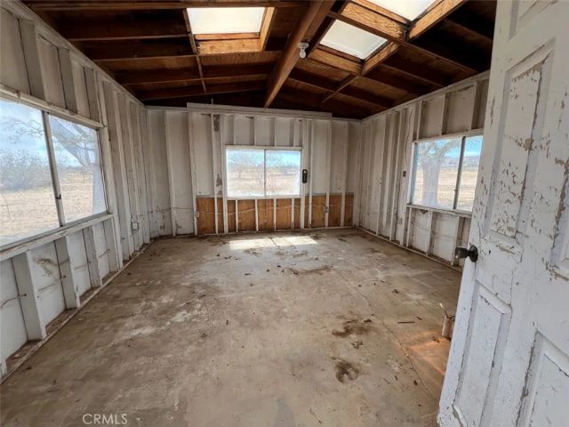 2674 Chapton Lane, Landers, CA 92285