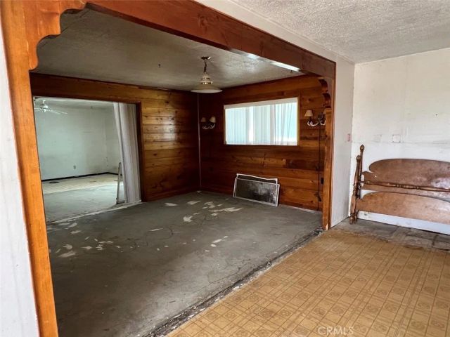 2674 Chapton Lane, Landers, CA 92285