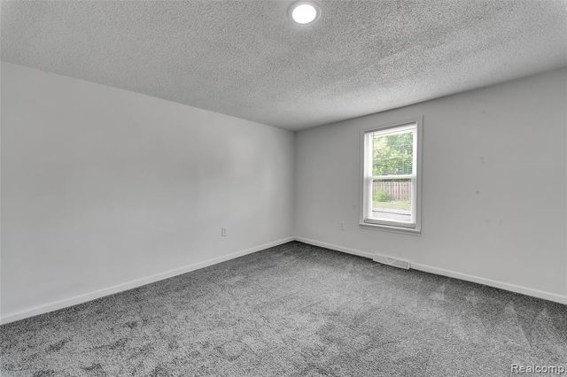 20885 Westview Avenue, Ferndale, MI 48220