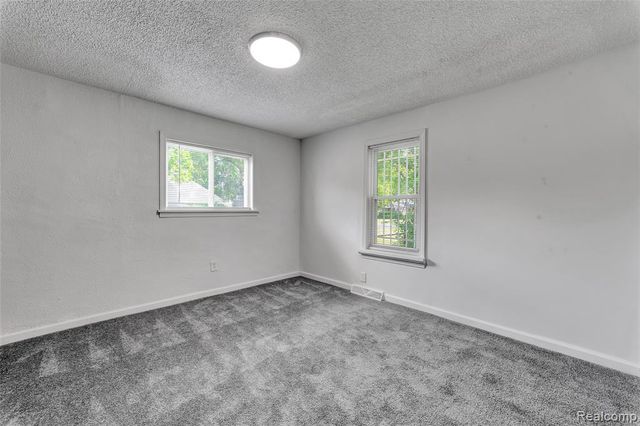 20885 Westview Avenue, Ferndale, MI 48220