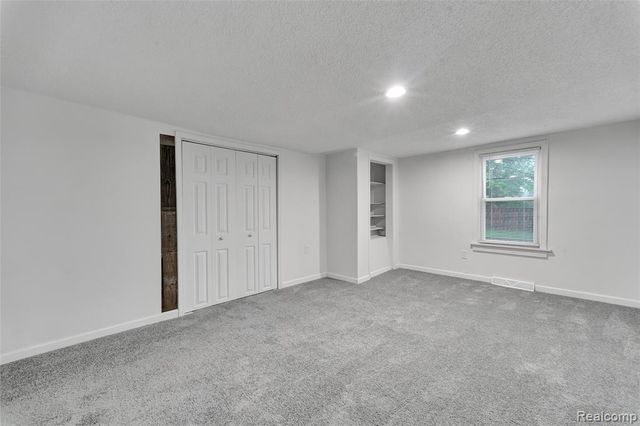 20885 Westview Avenue, Ferndale, MI 48220