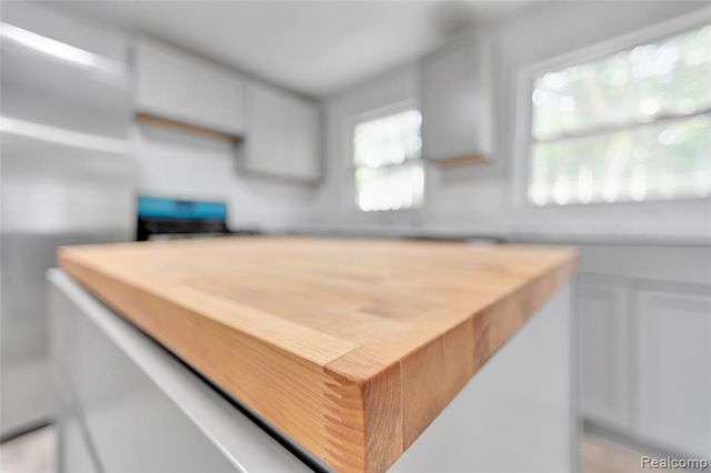 20885 Westview Avenue, Ferndale, MI 48220