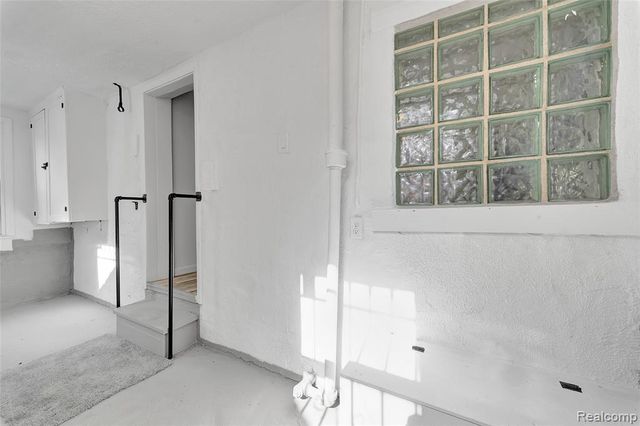 20885 Westview Avenue, Ferndale, MI 48220