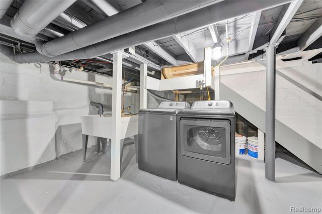 20885 Westview Avenue, Ferndale, MI 48220