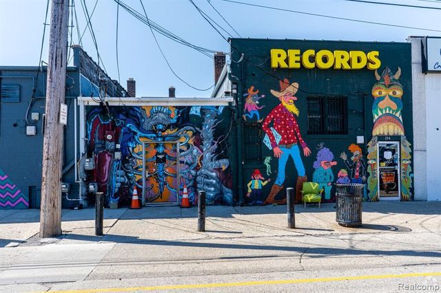 20885 Westview Avenue, Ferndale, MI 48220