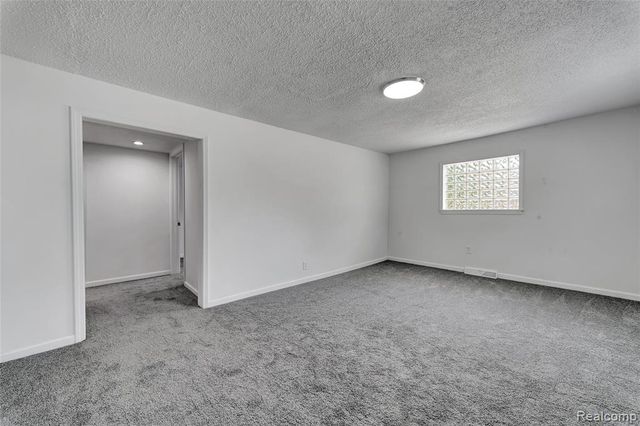 20885 Westview Avenue, Ferndale, MI 48220