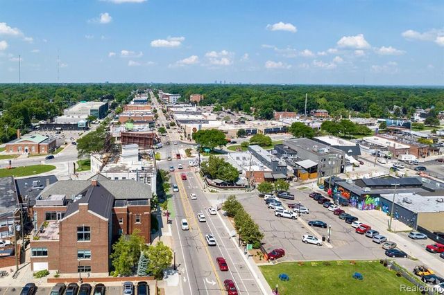 20885 Westview Avenue, Ferndale, MI 48220