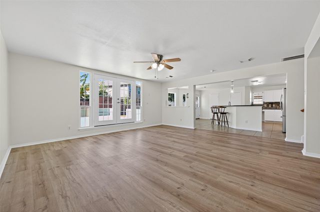 7203 Greenwood Point Drive, Cypress, TX 77433