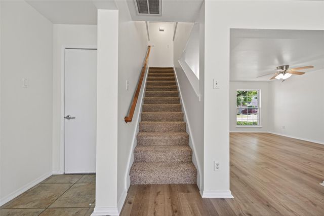 7203 Greenwood Point Drive, Cypress, TX 77433