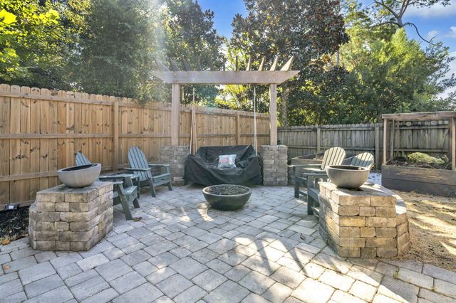 750 Woods Drive, Niceville, FL 32578