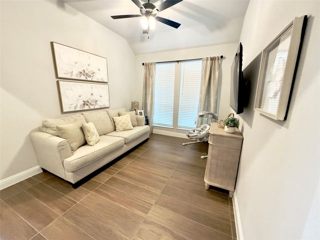 1525 Jocelyn Drive, Fort Worth, TX 76052