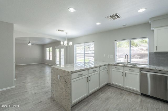 6326 W EL CORTEZ Place, Phoenix, AZ 85083