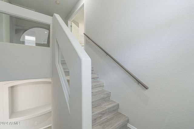 6326 W EL CORTEZ Place, Phoenix, AZ 85083