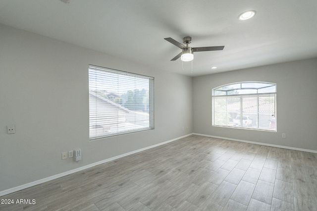 6326 W EL CORTEZ Place, Phoenix, AZ 85083