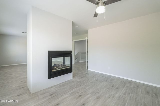 6326 W EL CORTEZ Place, Phoenix, AZ 85083