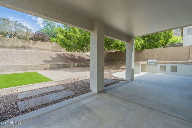 6326 W EL CORTEZ Place, Phoenix, AZ 85083