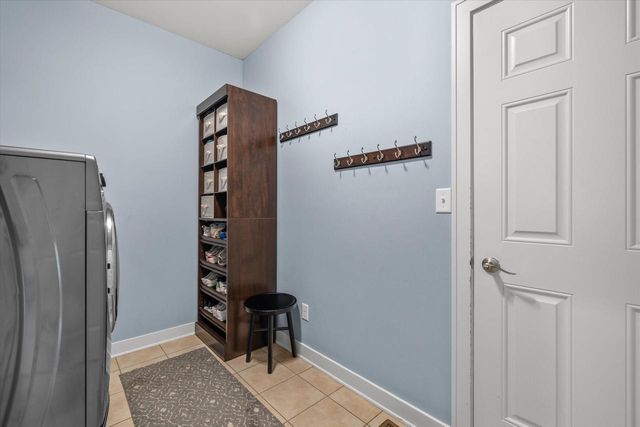 N25W27264 Covington COURT, Pewaukee, WI 53072