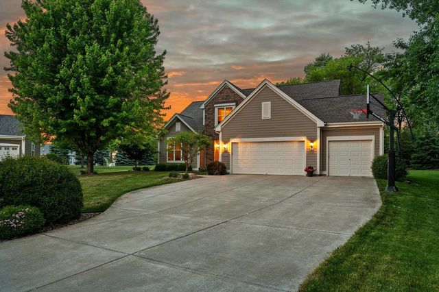 N25W27264 Covington COURT, Pewaukee, WI 53072