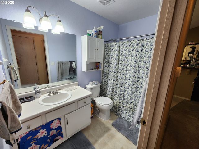 249 S MAGNOLIA St, Cornelius, OR 97113
