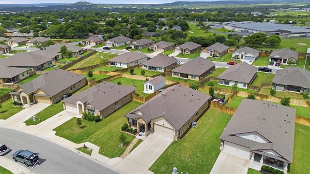 229 Cinnamon LOOP, Burnet, TX 78611