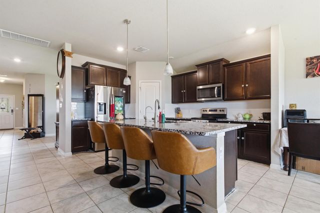 229 Cinnamon LOOP, Burnet, TX 78611