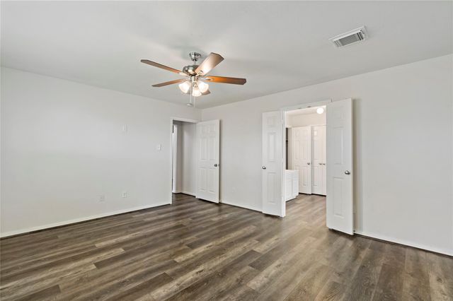 3419 Cypress Village Drive, Pearland, TX 77584