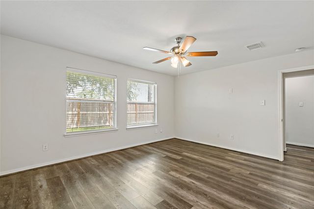 3419 Cypress Village Drive, Pearland, TX 77584