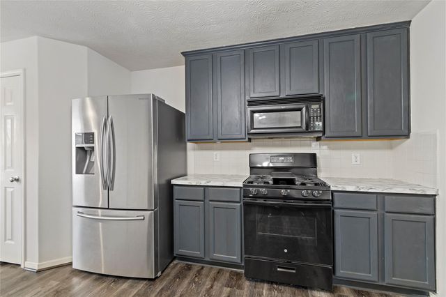 3419 Cypress Village Drive, Pearland, TX 77584