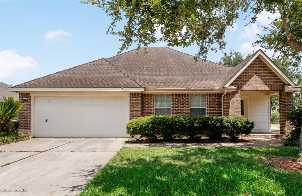 3419 Cypress Village Drive, Pearland, TX 77584