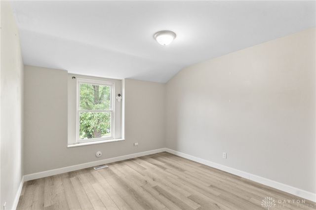 1153 King Richard Parkway, Dayton, OH 45449