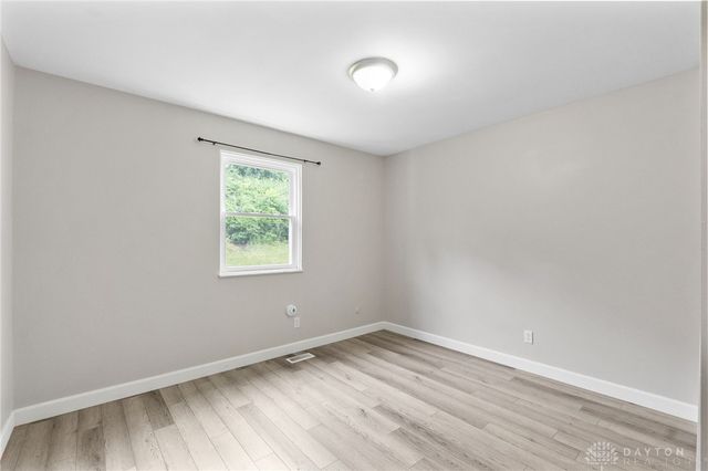 1153 King Richard Parkway, Dayton, OH 45449