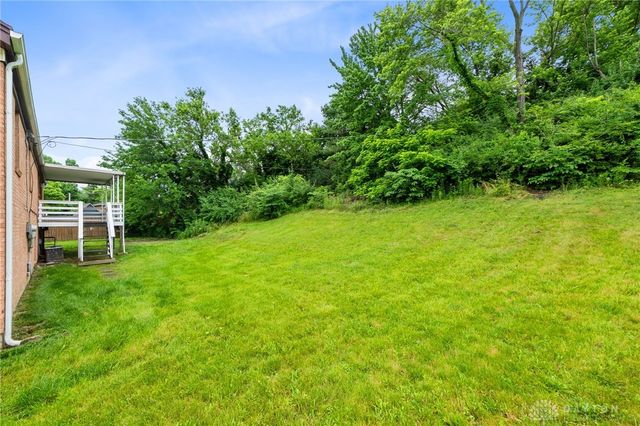 1153 King Richard Parkway, Dayton, OH 45449