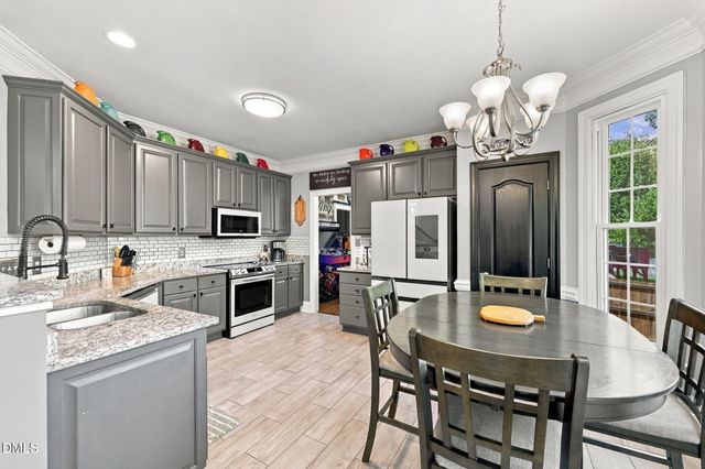 6625 Barton Creek Drive, Whitsett, NC 27377