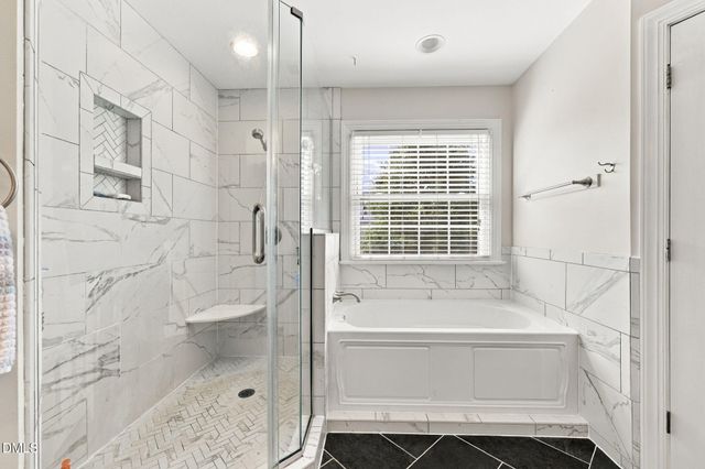 6625 Barton Creek Drive, Whitsett, NC 27377