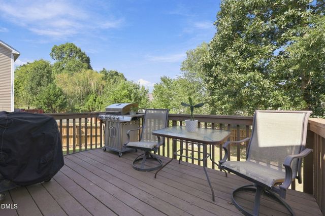 6625 Barton Creek Drive, Whitsett, NC 27377