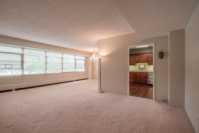 333 W Meyer Boulevard 208, Kansas City, MO 64113