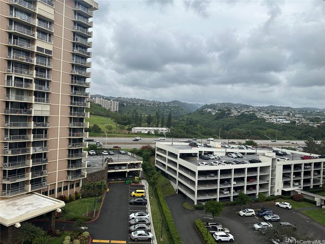 98-487 Koauka Loop B609, Aiea, HI 96701