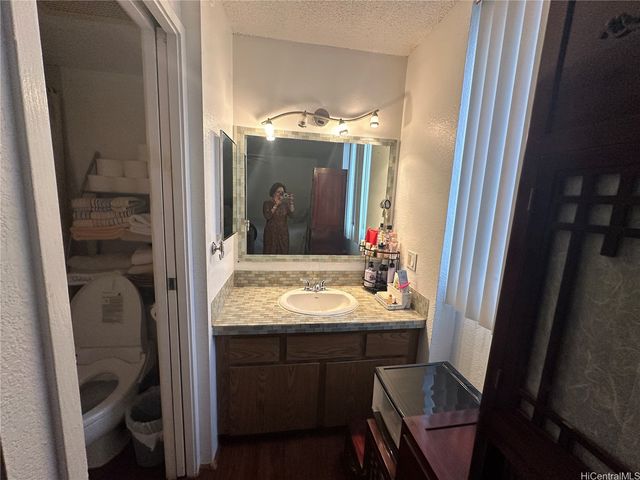 98-487 Koauka Loop B609, Aiea, HI 96701