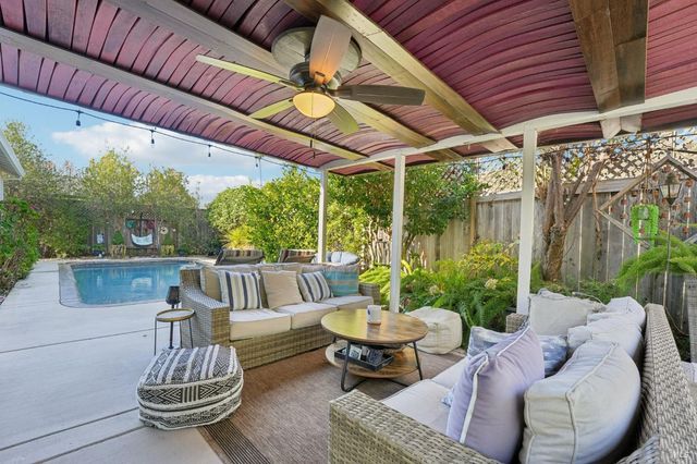 4233 Brookshire Cir, Santa Rosa, CA 95405