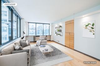 301 E 45TH Street # 3B, New York City, NY 10017