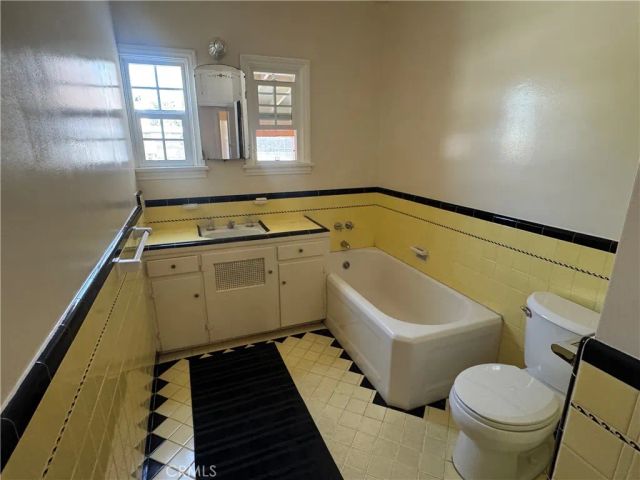 1012 S 2nd Street, Alhambra, CA 91801