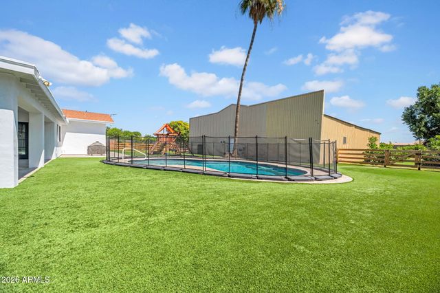 165 E WATER TANK Road, Gilbert, AZ 85296