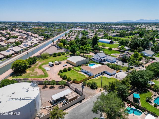 165 E WATER TANK Road, Gilbert, AZ 85296